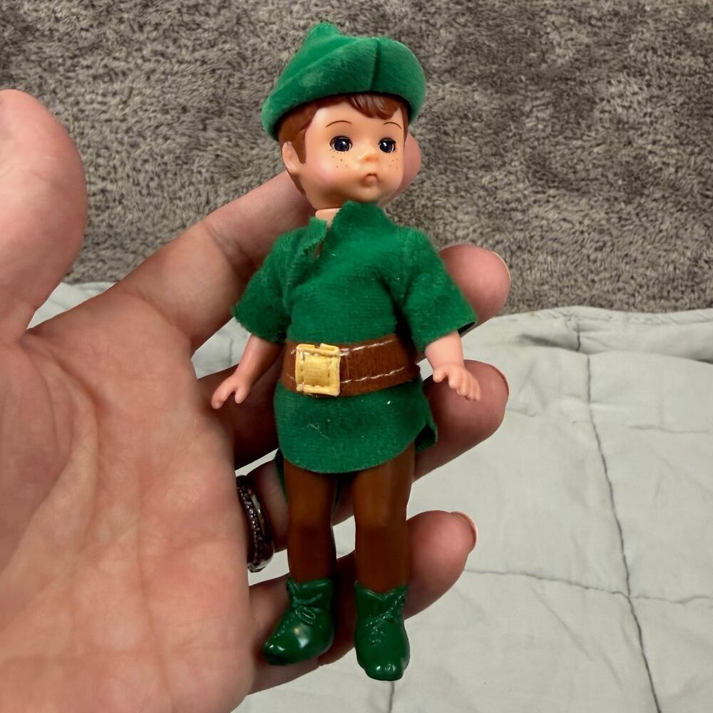 Madame Alexander Peter Pan Doll Figure Toy 2002 McDonald's 5"